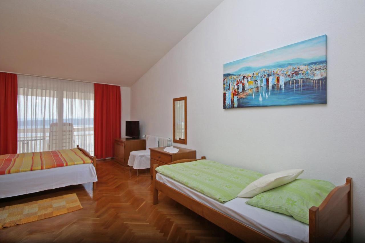 Adria Brela Apartments 외부 사진