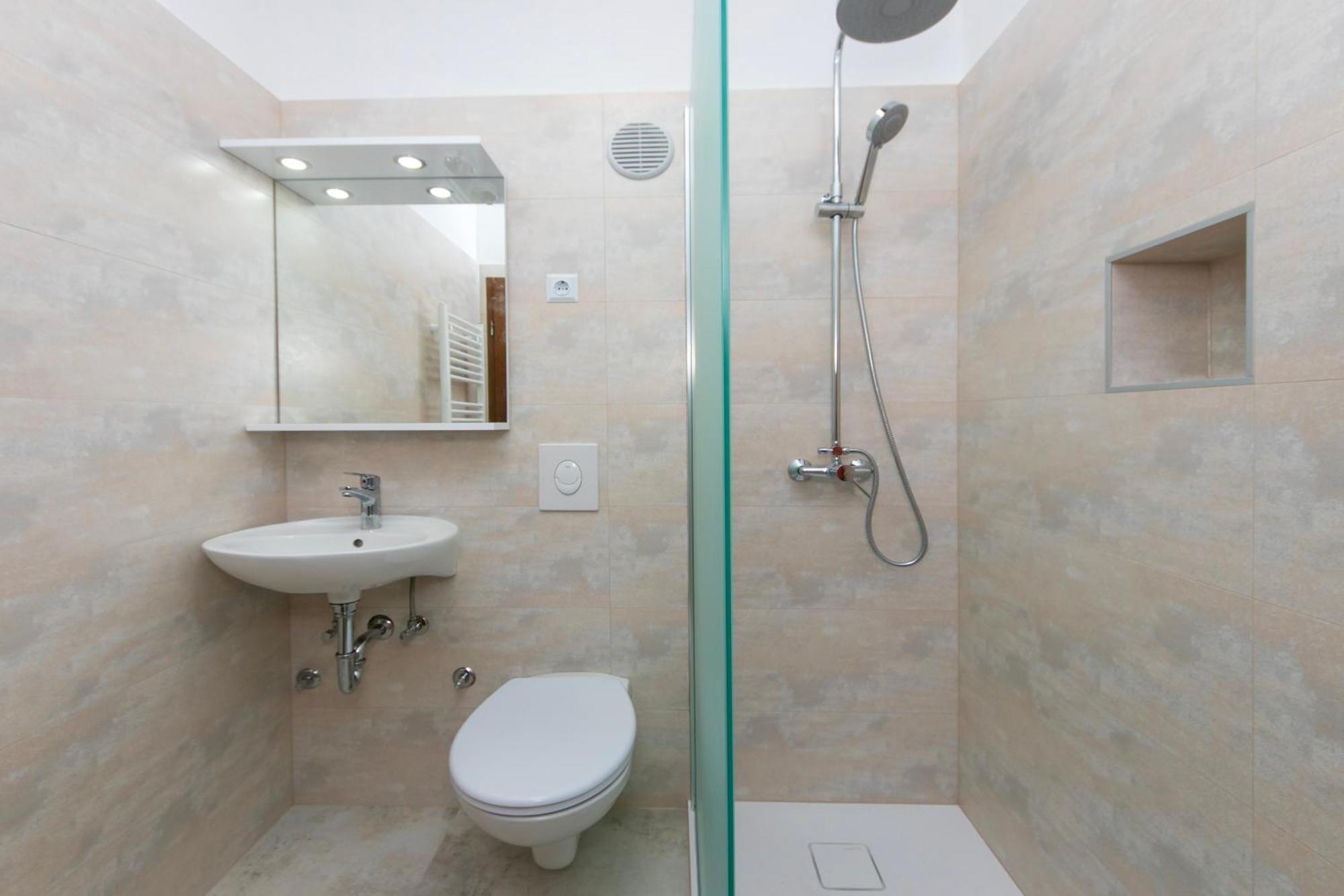 Adria Brela Apartments 외부 사진