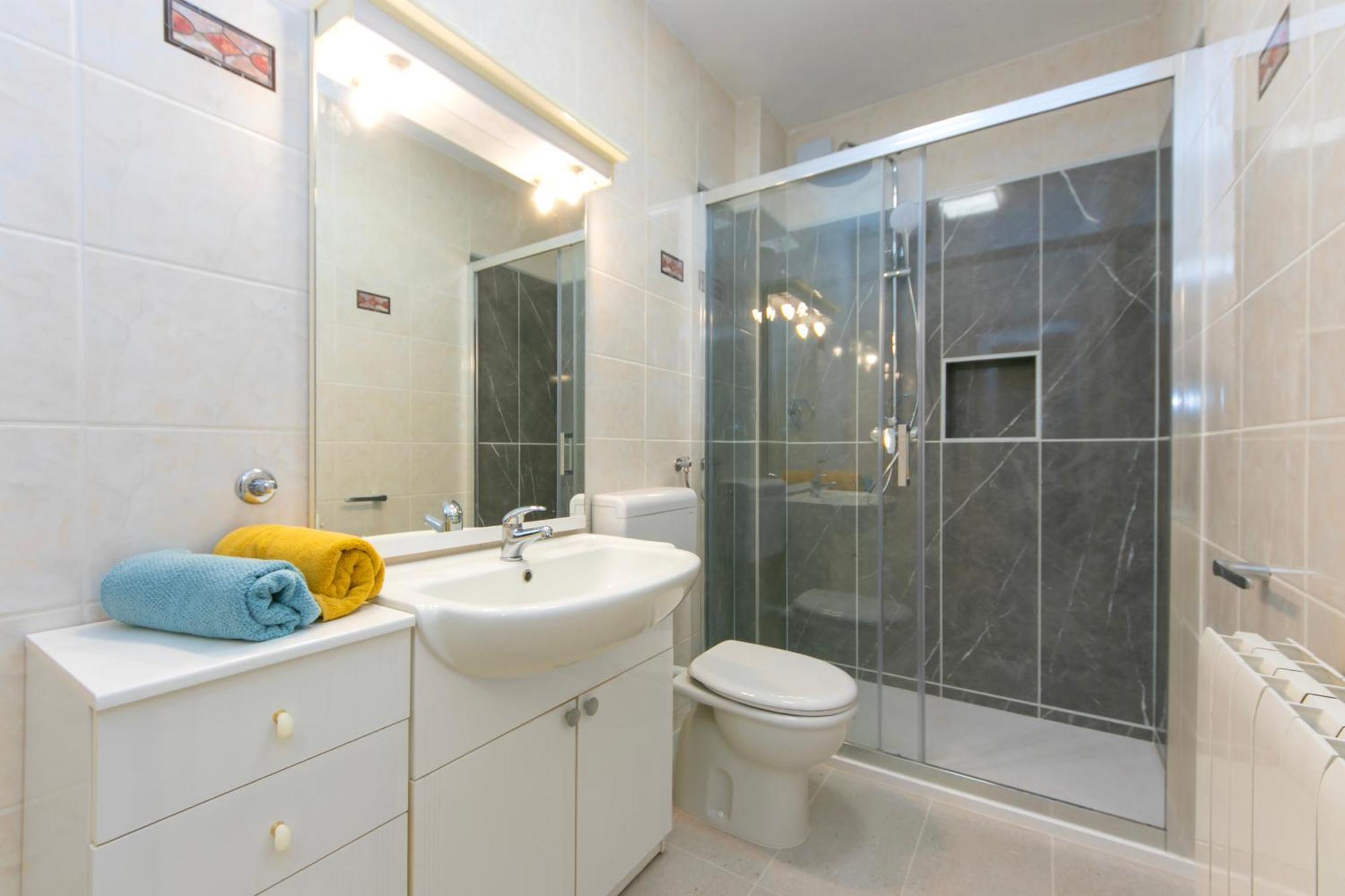 Adria Brela Apartments 외부 사진